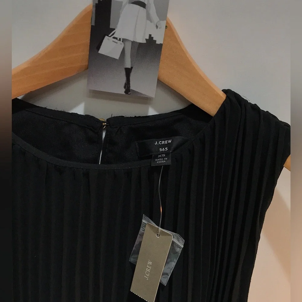 J Crew Black Top - Picture 4 of 8